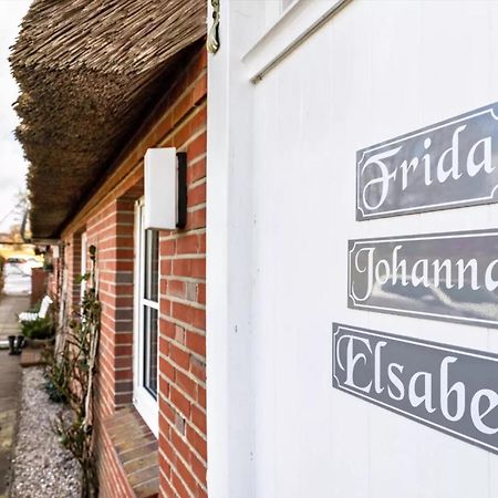 Schipp Landen Elsabea Apartment Husum  Bagian luar foto